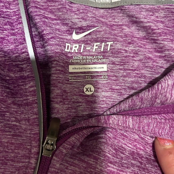 Nike dri fit thin running pullover - Picture 2 of 2